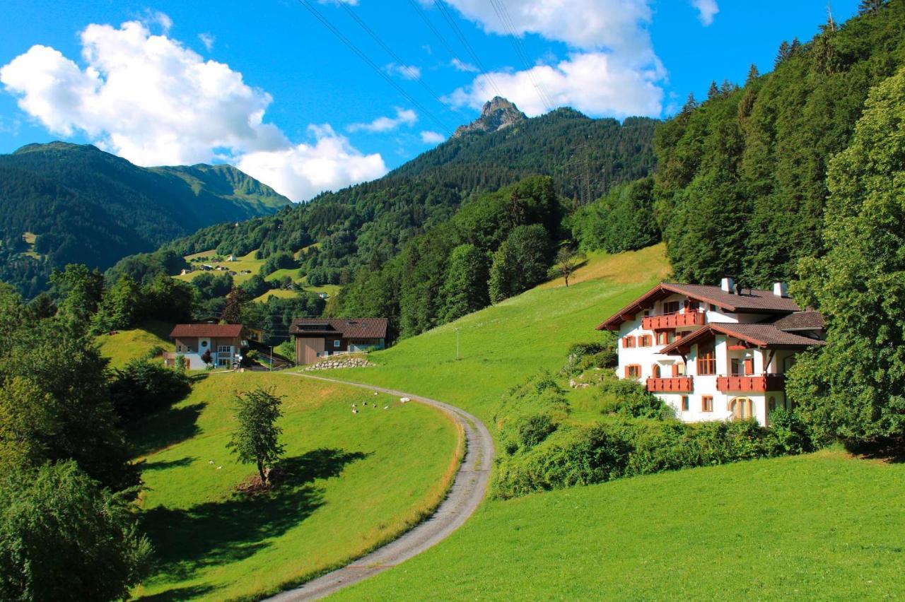 Apartmán Haus Kleiner Turm Schruns Exteriér fotografie